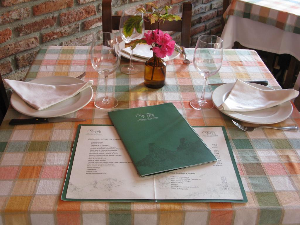 Dobres La Posada De Cucayo מראה חיצוני תמונה