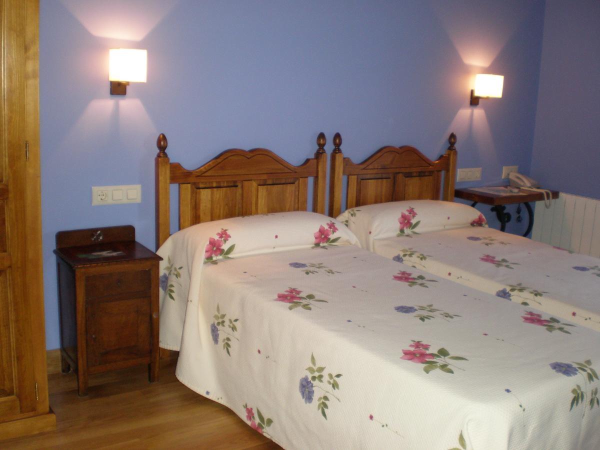Dobres La Posada De Cucayo מראה חיצוני תמונה